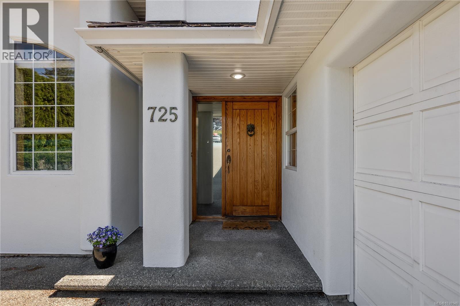 725 Thulin St - 45