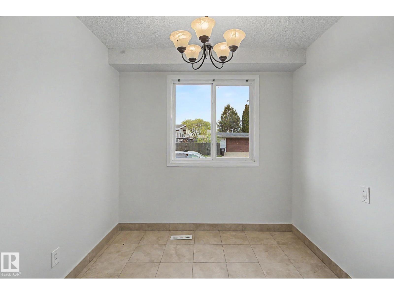 9B CLAREVIEW VG NW - 15
