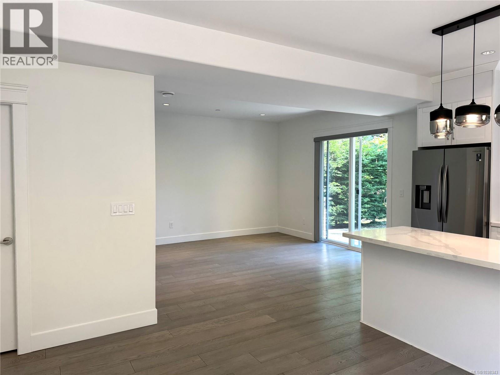 #105 5160 Hammond Bay Rd - 7