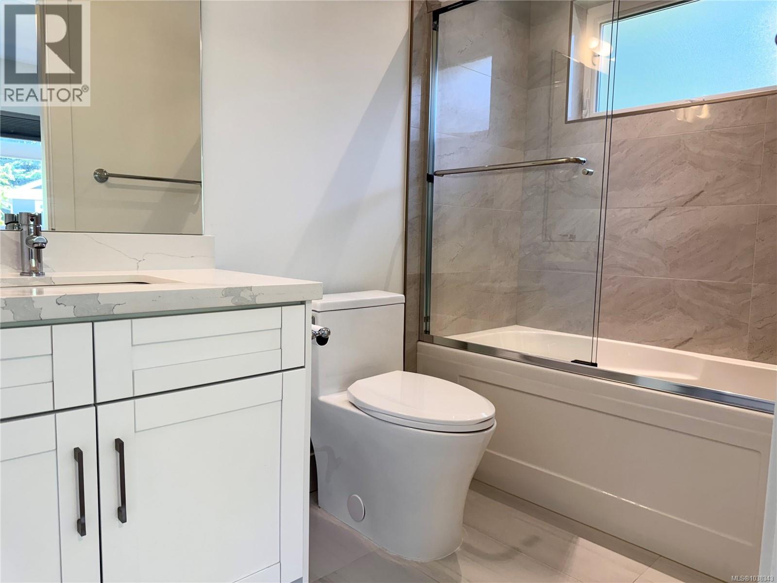 #105 5160 Hammond Bay Rd - 20