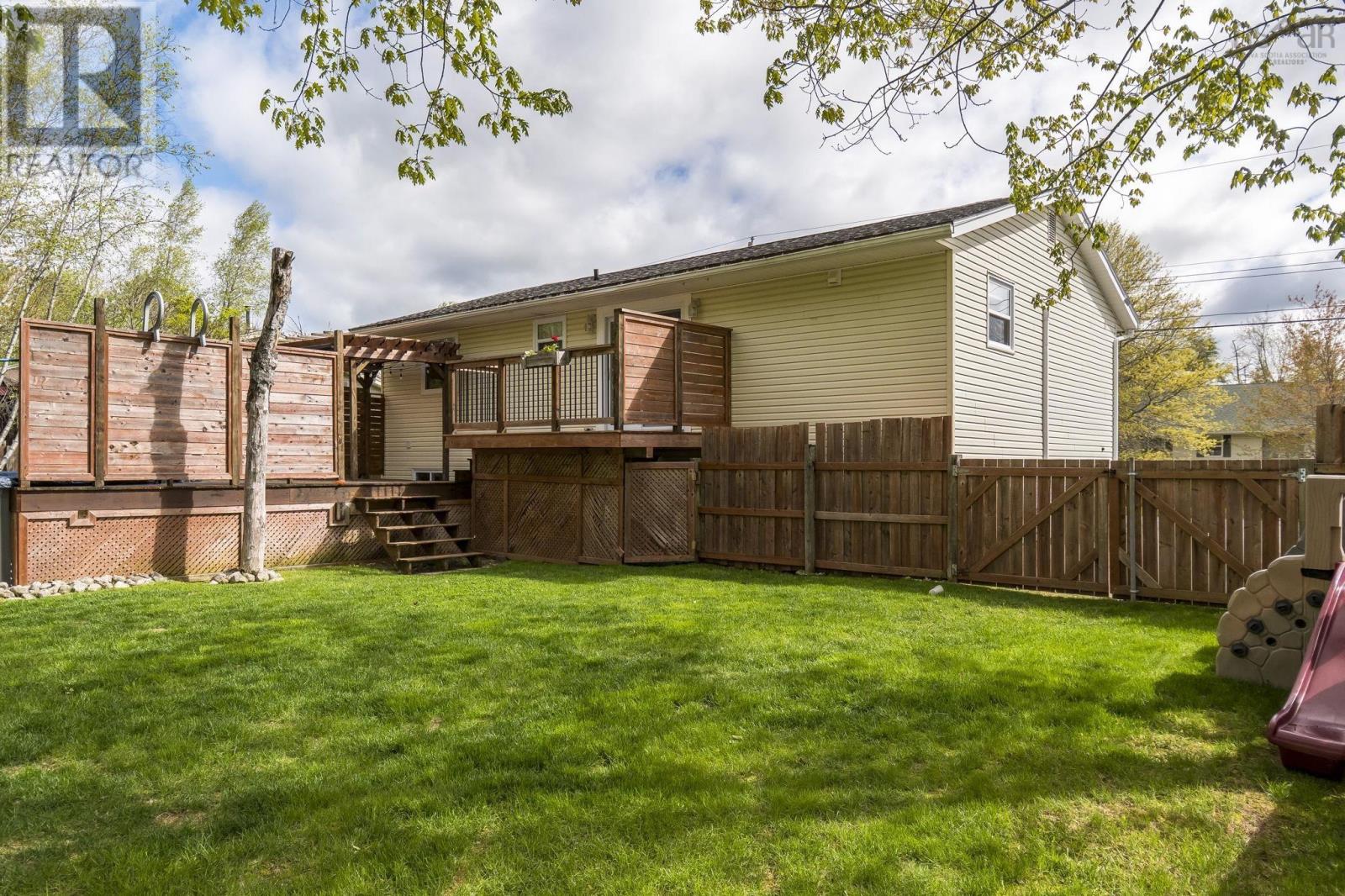 Property 2 of 33 of 39 Boyd Avenue