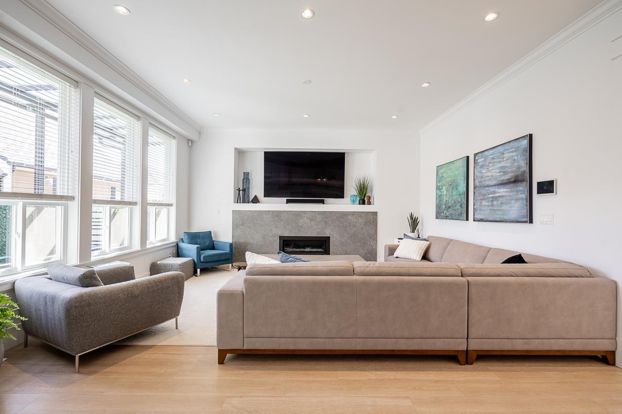 17456 2A Avenue - photo 2