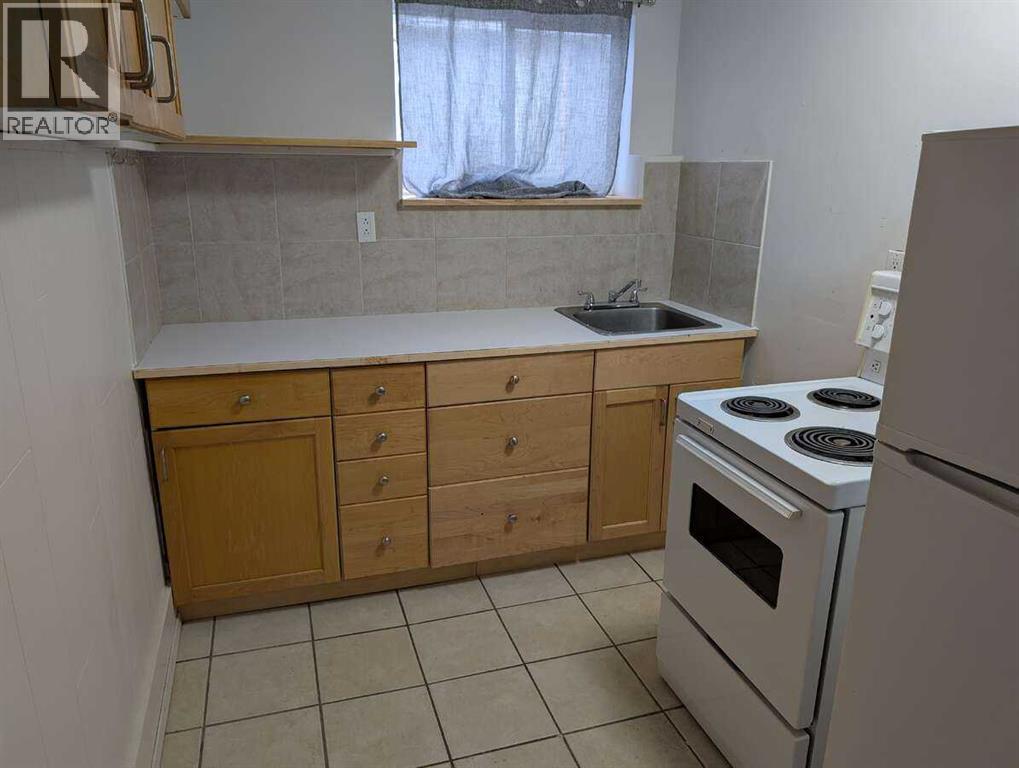 1106 39 Street SE - 30