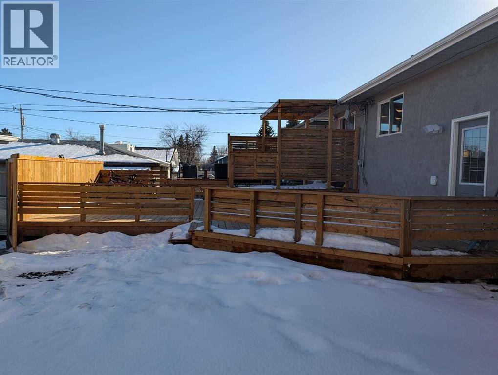 1106 39 Street SE - 24