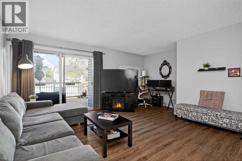 #47 131 Templehill Drive NE - 10