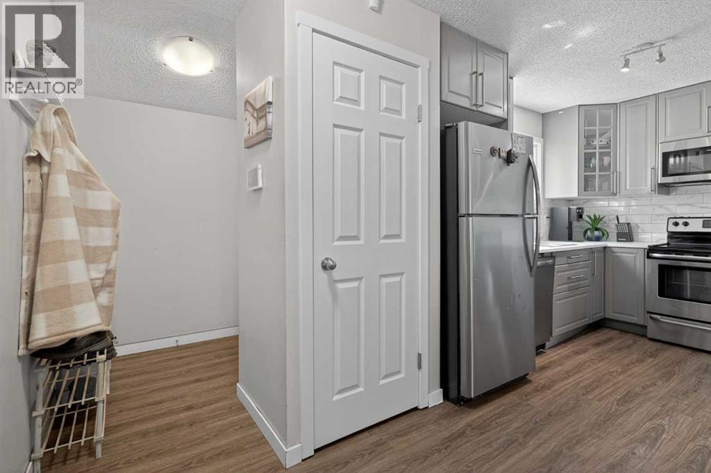 #47 131 Templehill Drive NE - 6