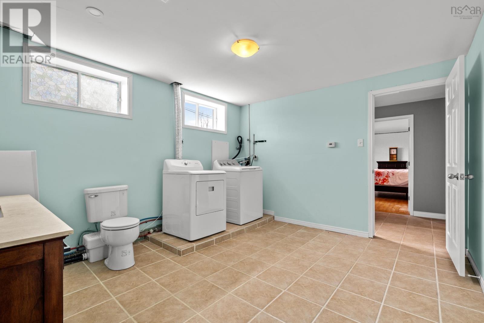 31 Elaine Avenue - 30