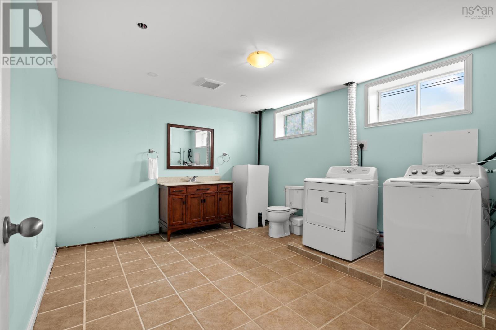 31 Elaine Avenue - 31