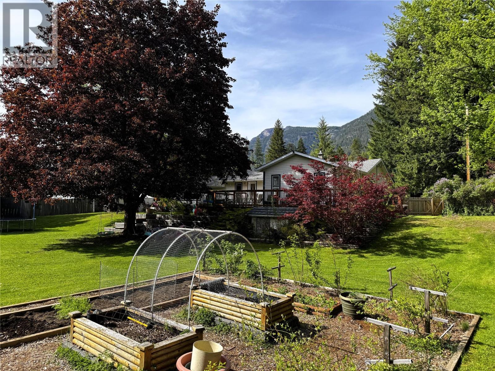 2451 CUNNINGHAM Road - 55