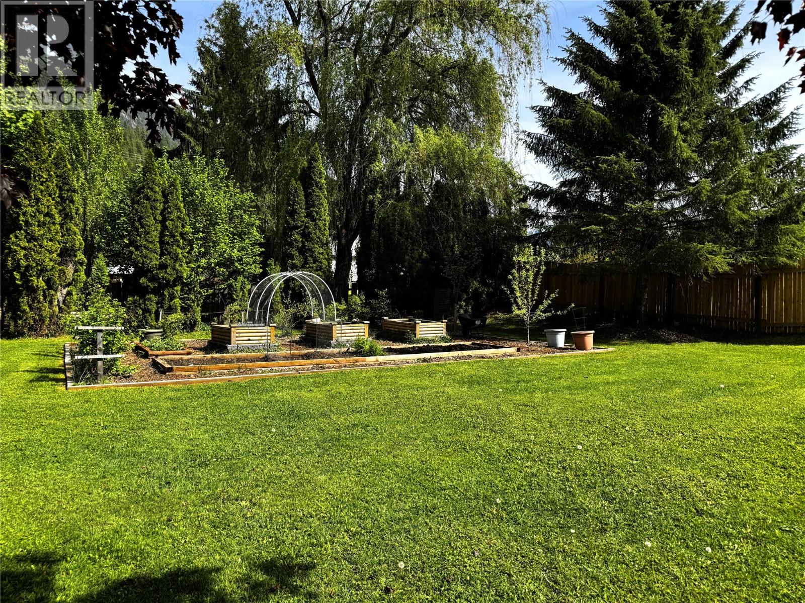 2451 CUNNINGHAM Road - 60