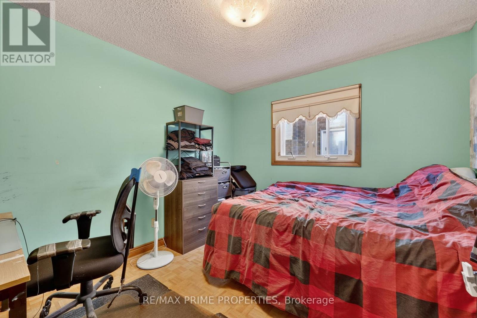 15 JIMSTON DRIVE - 15