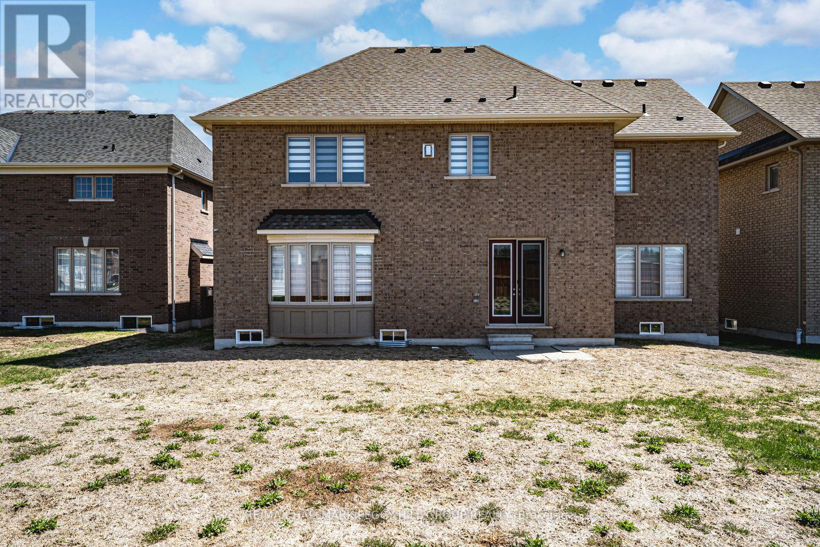 113 RUGMAN CRESCENT - 26