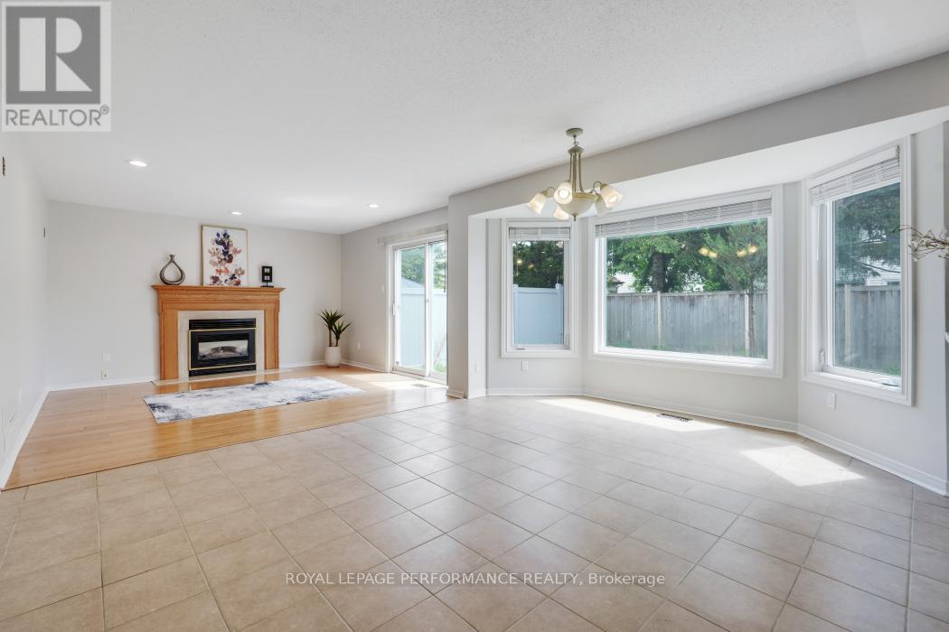 846 MONTCREST DRIVE - 15