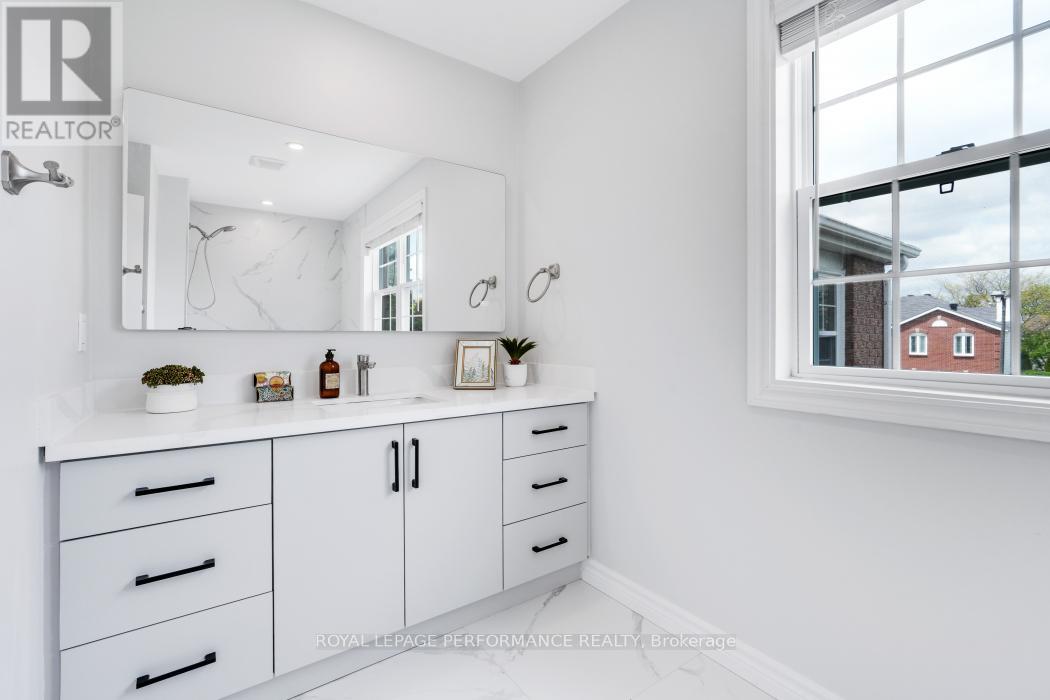846 MONTCREST DRIVE - 38