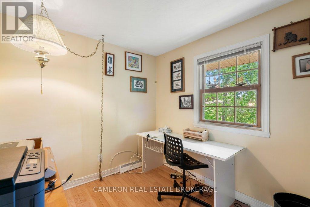 1515 GRANT AVENUE - 17