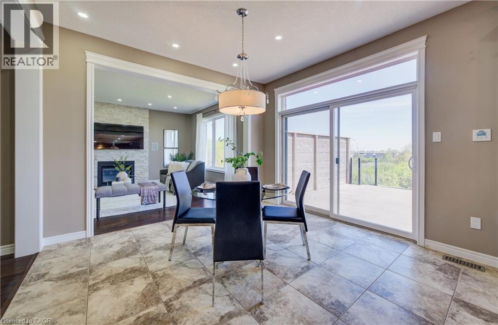 264 EVENS POND Crescent - 19