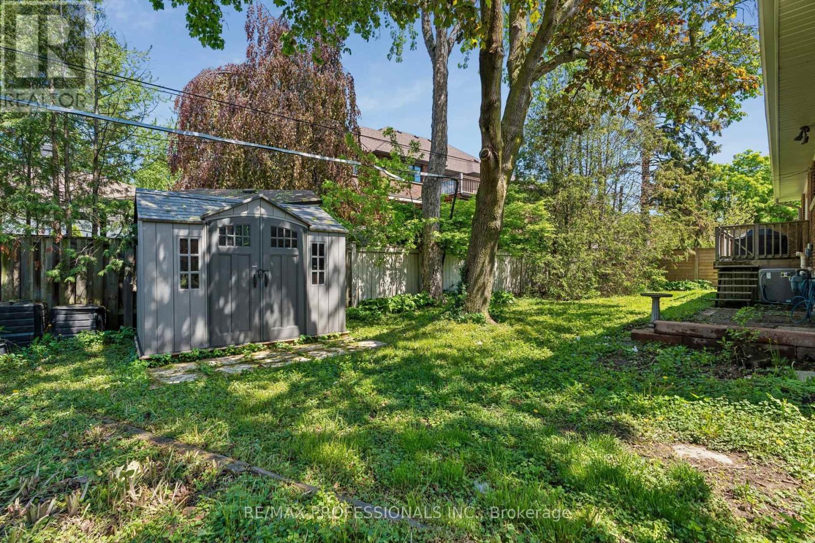 151 PERRY CRESCENT - 47