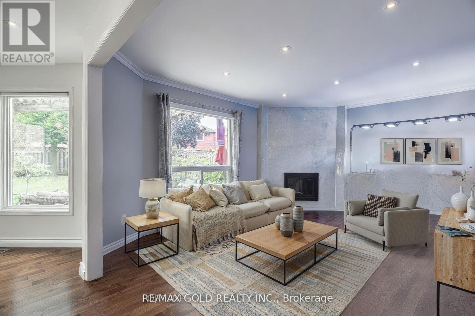 14 SHADYWOOD ROAD - 12