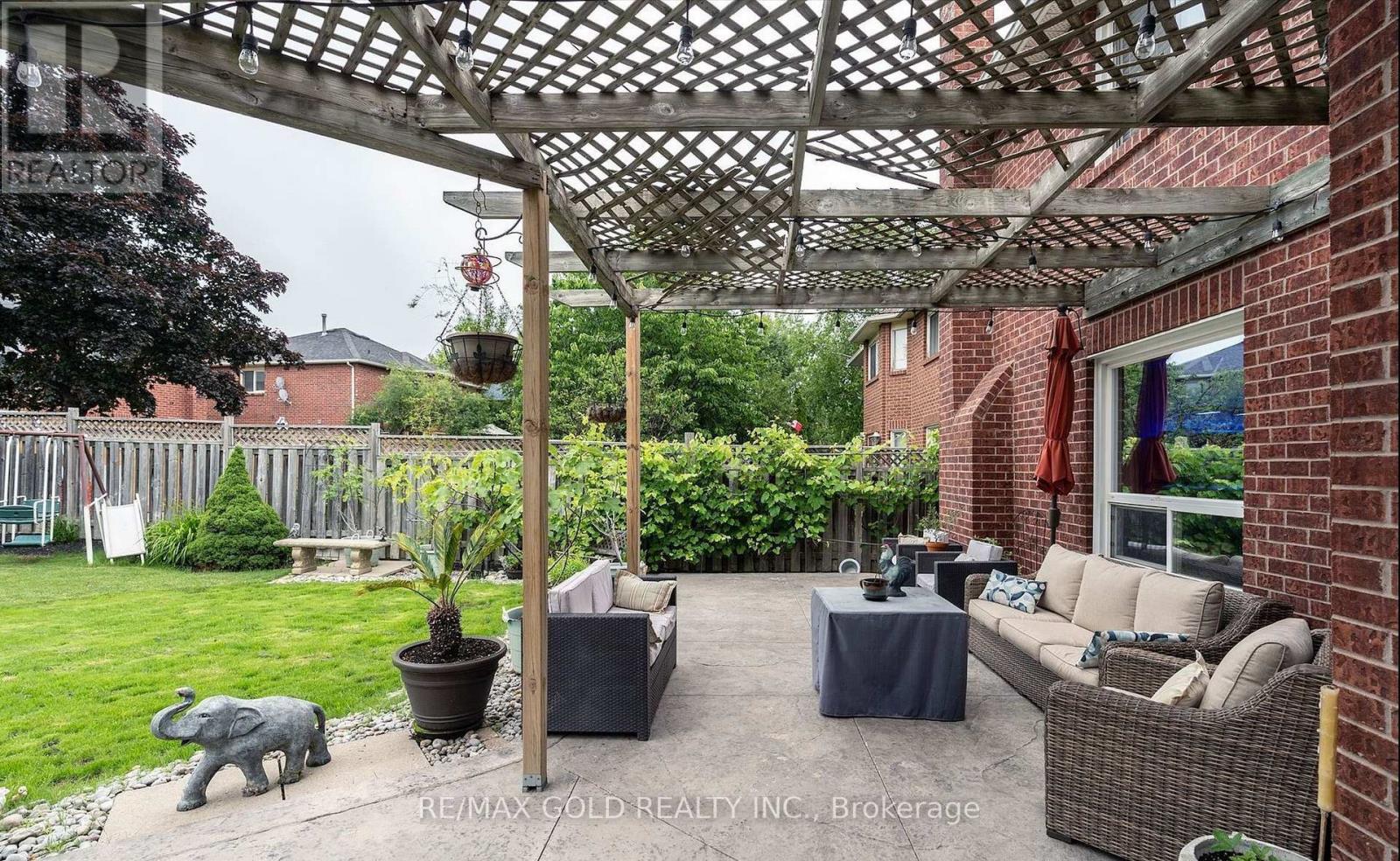 14 SHADYWOOD ROAD - 18