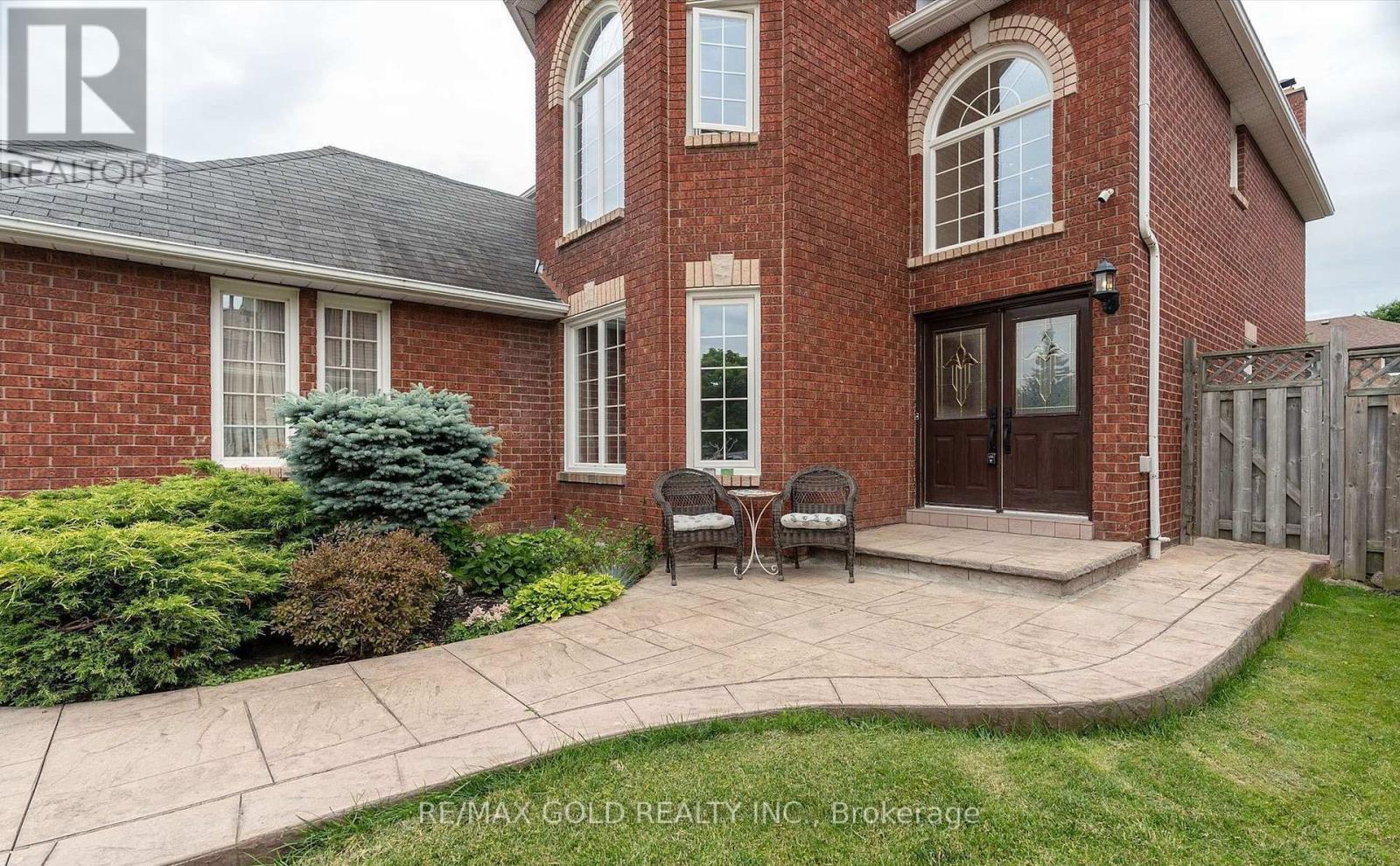 14 SHADYWOOD ROAD - Image 2