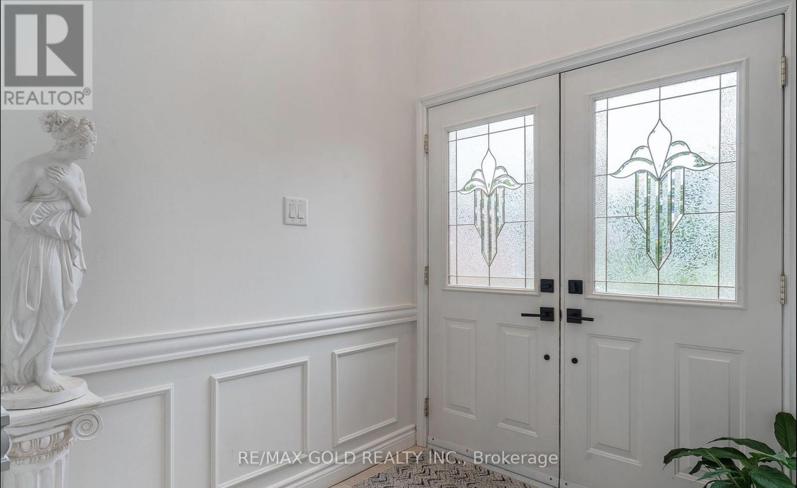 14 SHADYWOOD ROAD - Image 3