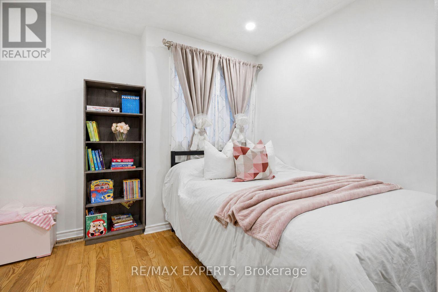 40 DILLS CRESCENT - 19