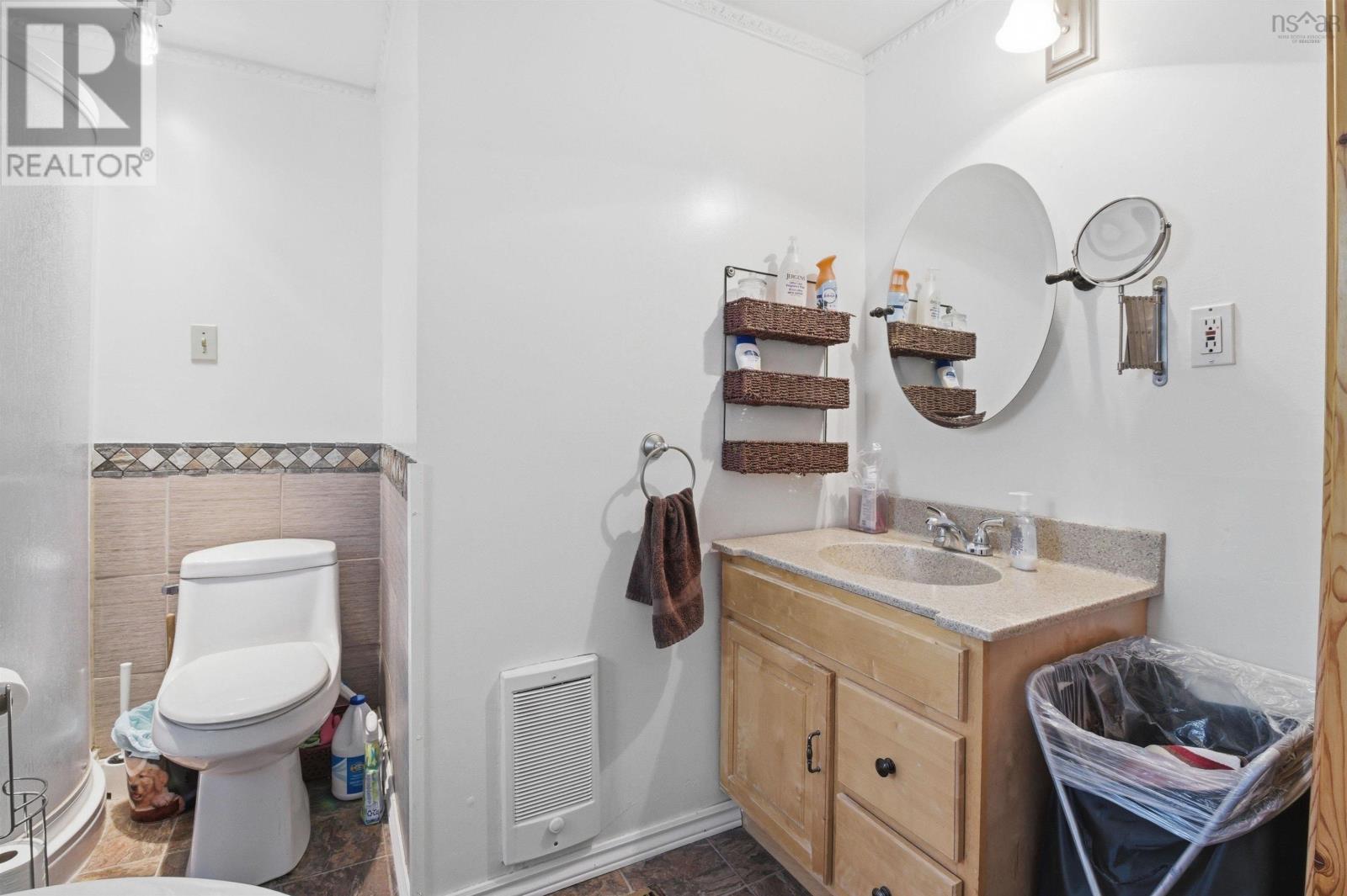 63 Deanery Road - 24