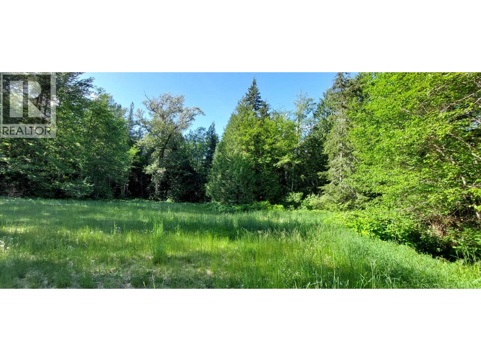 2250 MACKENZIE 20 HIGHWAY - 12