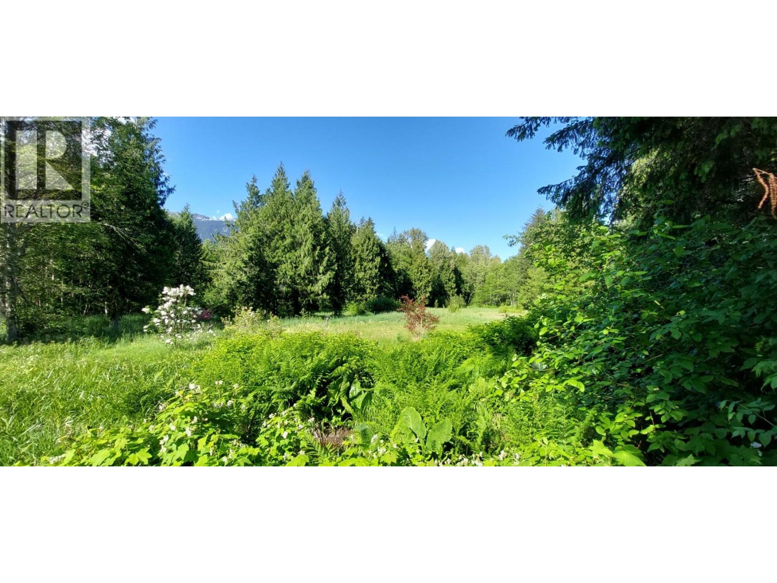2250 MACKENZIE 20 HIGHWAY - 18