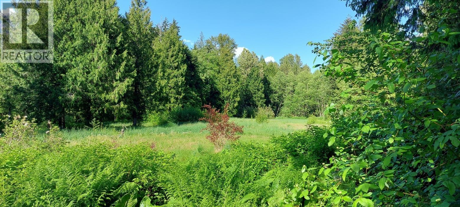 2250 MACKENZIE 20 HIGHWAY - 17