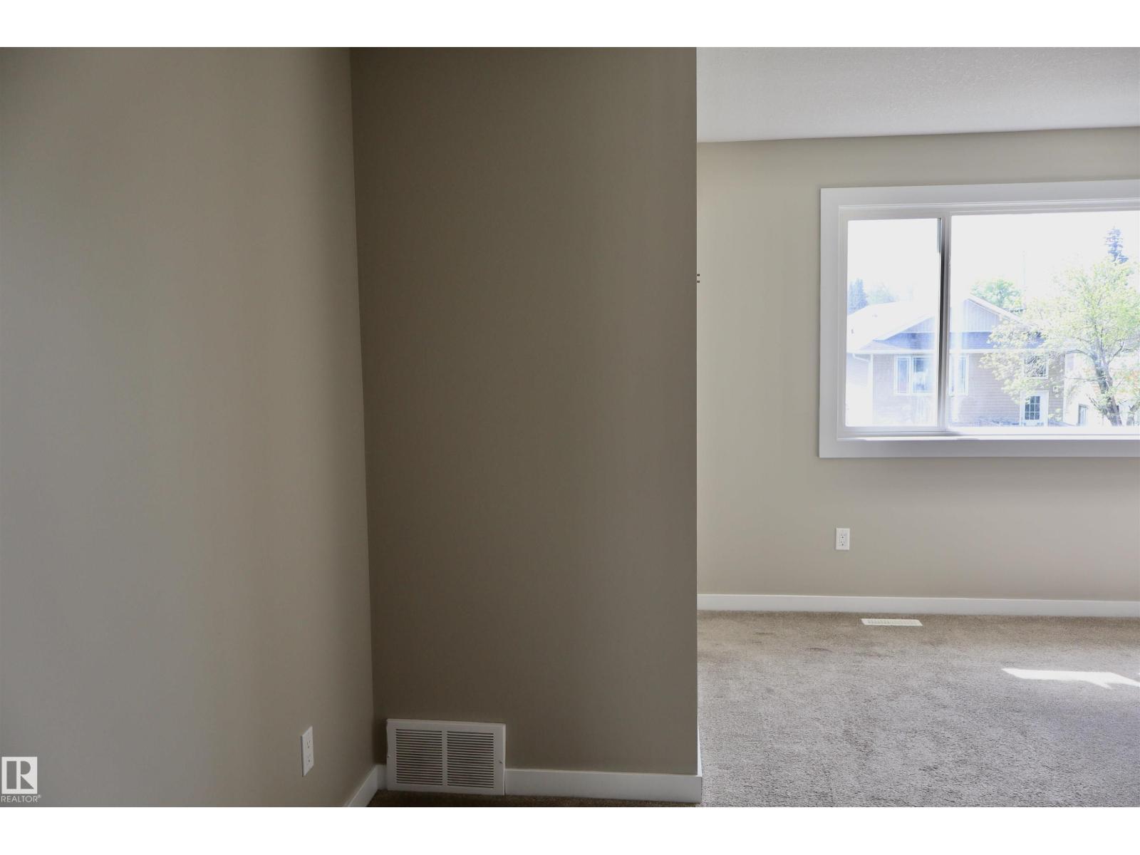9760 - 107 street - 29