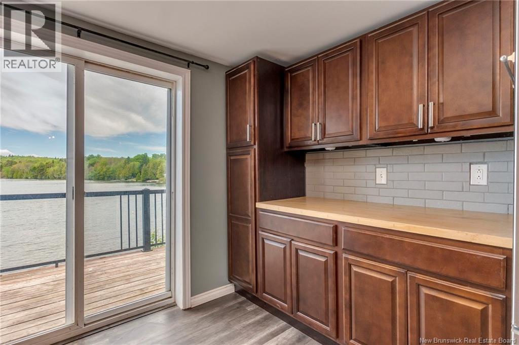 9 Watercrest Road - 19