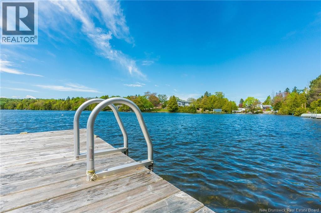 9 Watercrest Road - 45