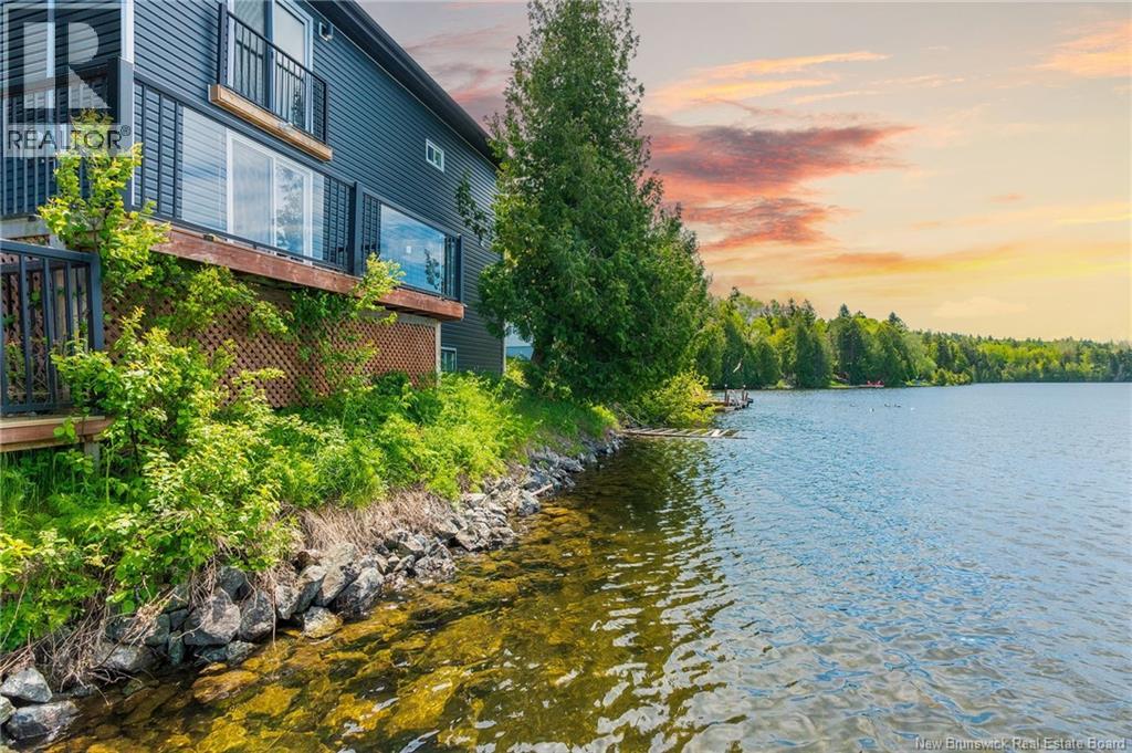 9 Watercrest Road - 5