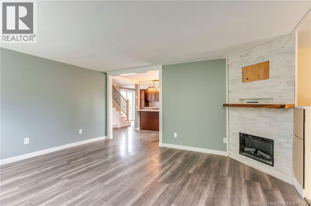 9 Watercrest Road - 8