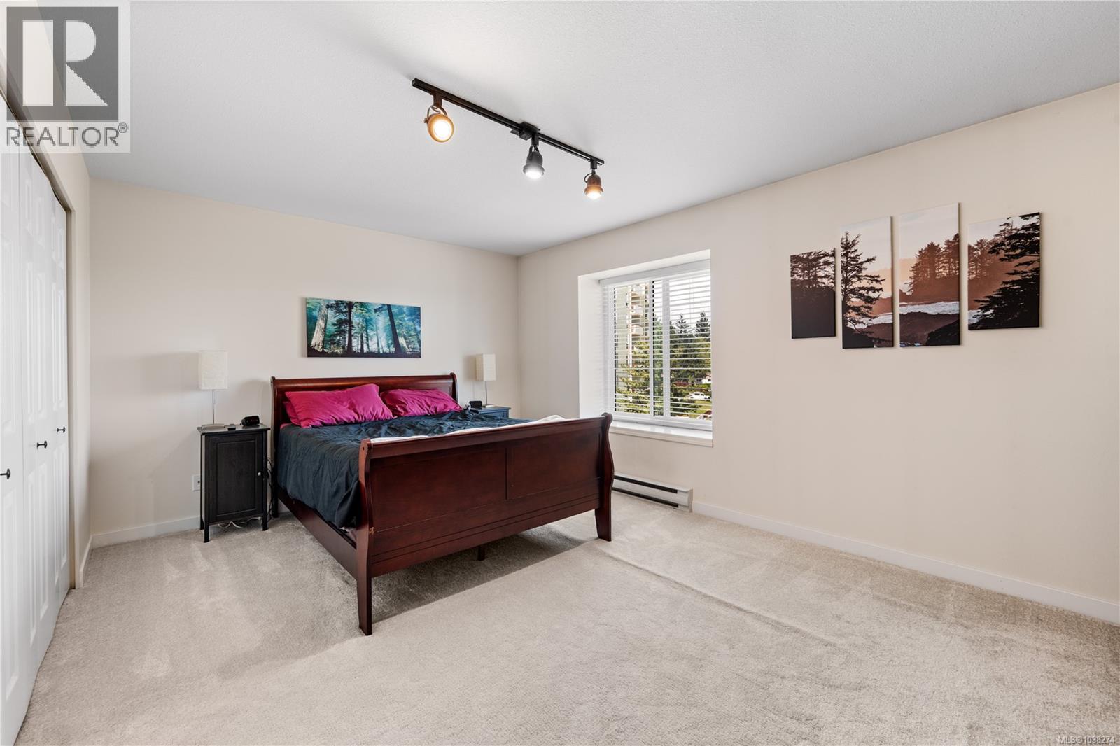 #3 1663 Dufferin Cres - 20