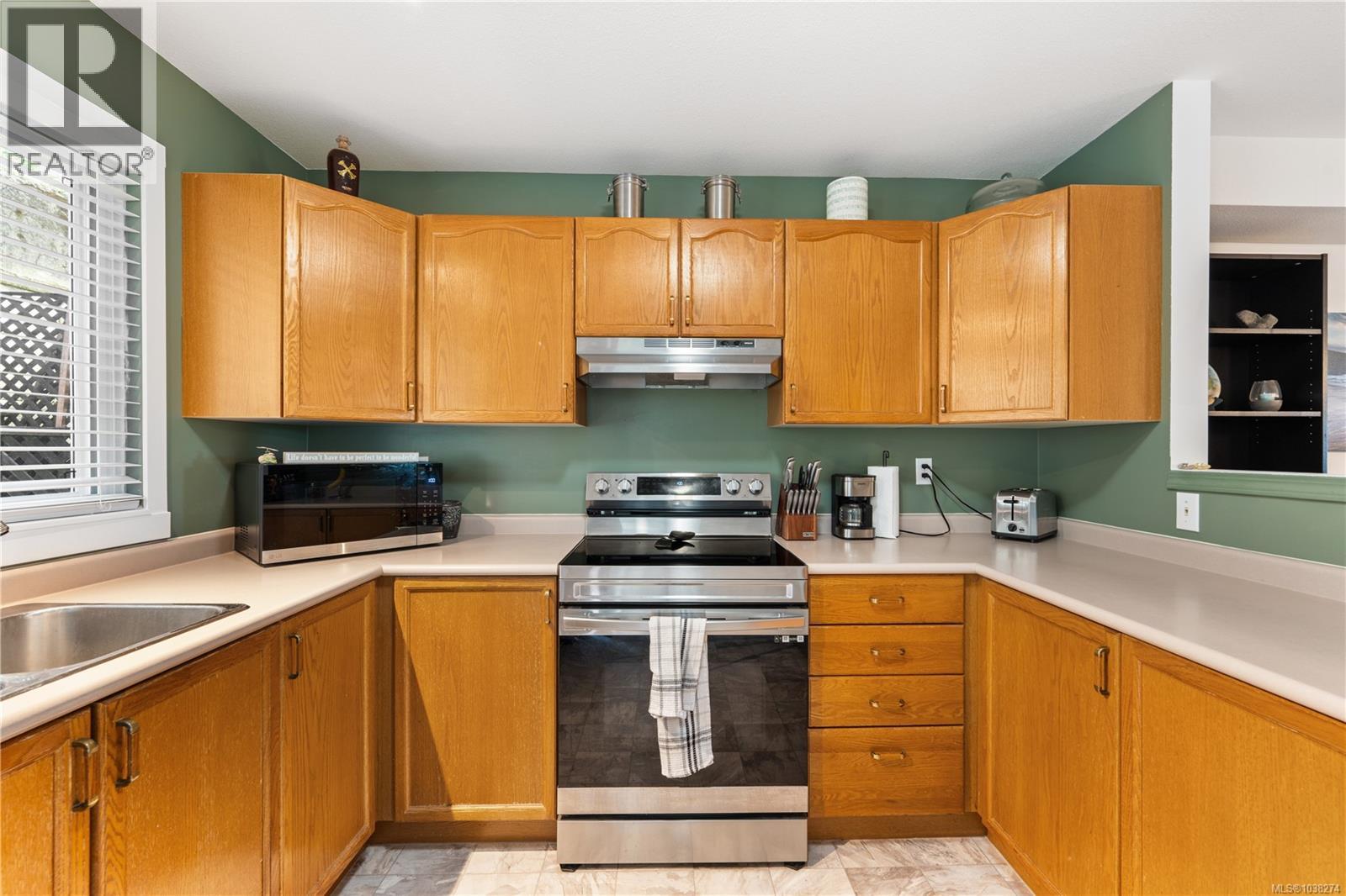 #3 1663 Dufferin Cres - 8