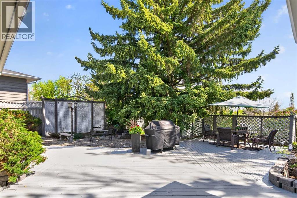 240 Canniff Place SW - 38