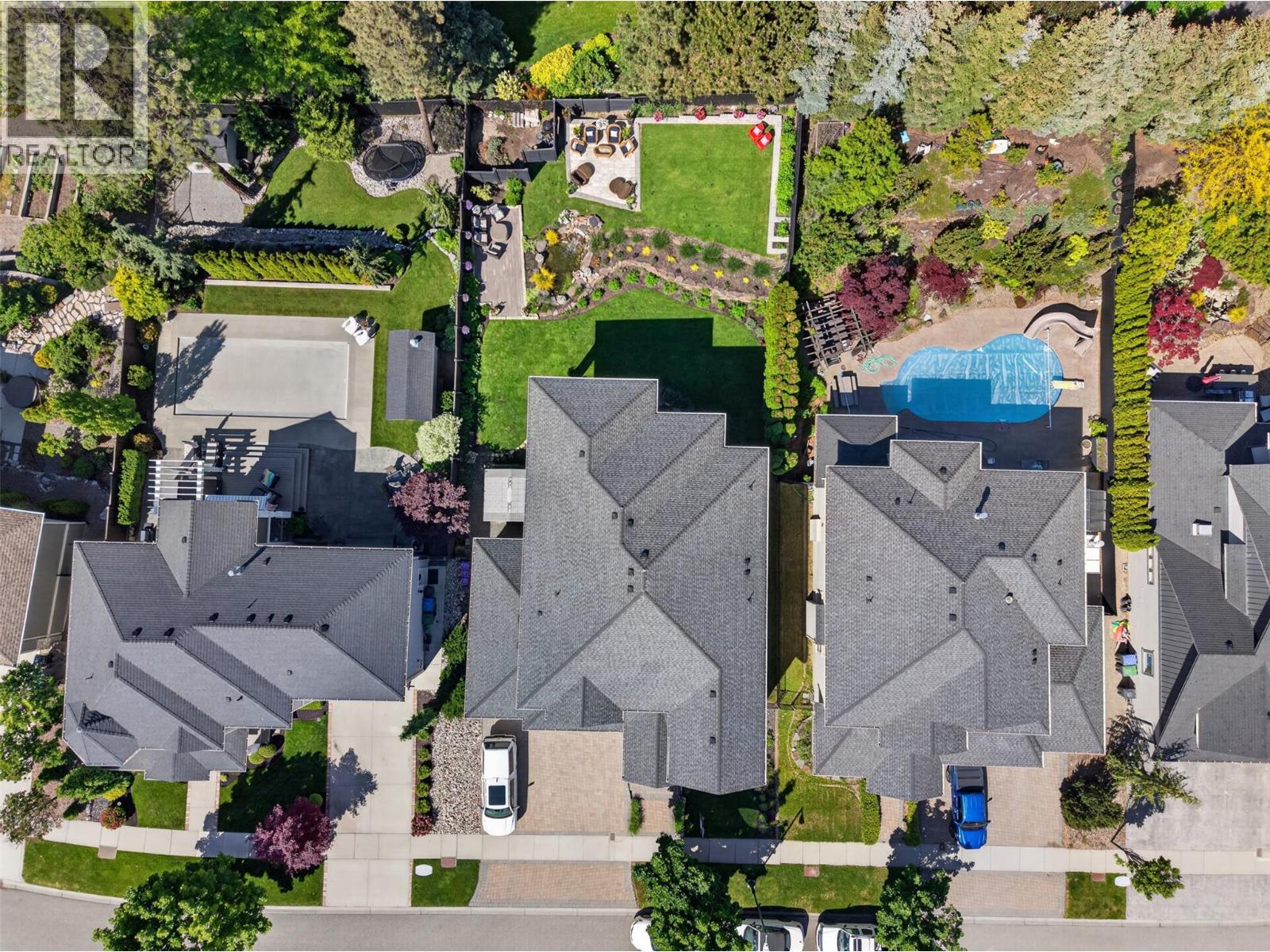 336 Quilchena Drive - 63