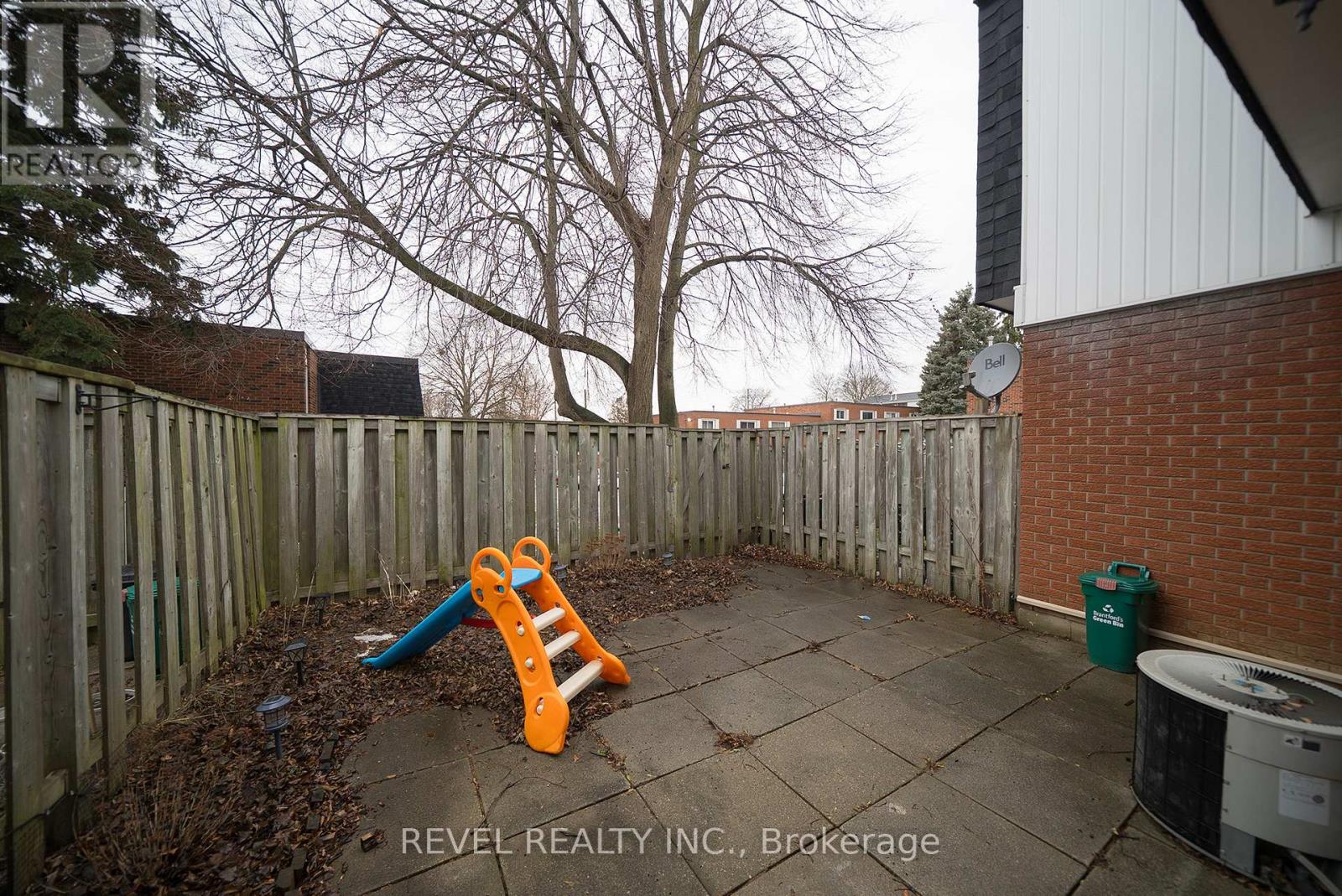 #41 273 ELGIN STREET - 18