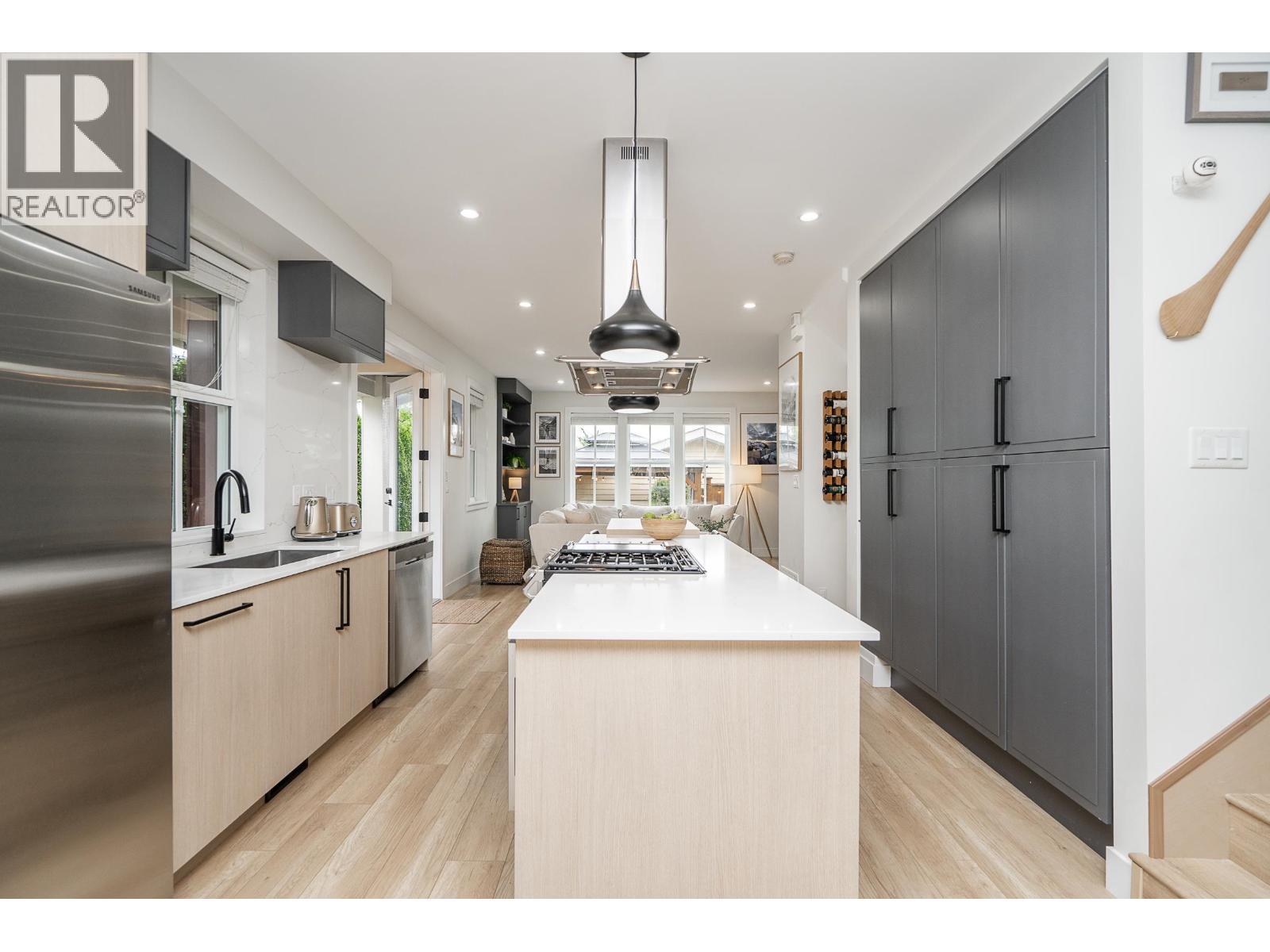 108 3416 QUEENSTON AVENUE, Coquitlam