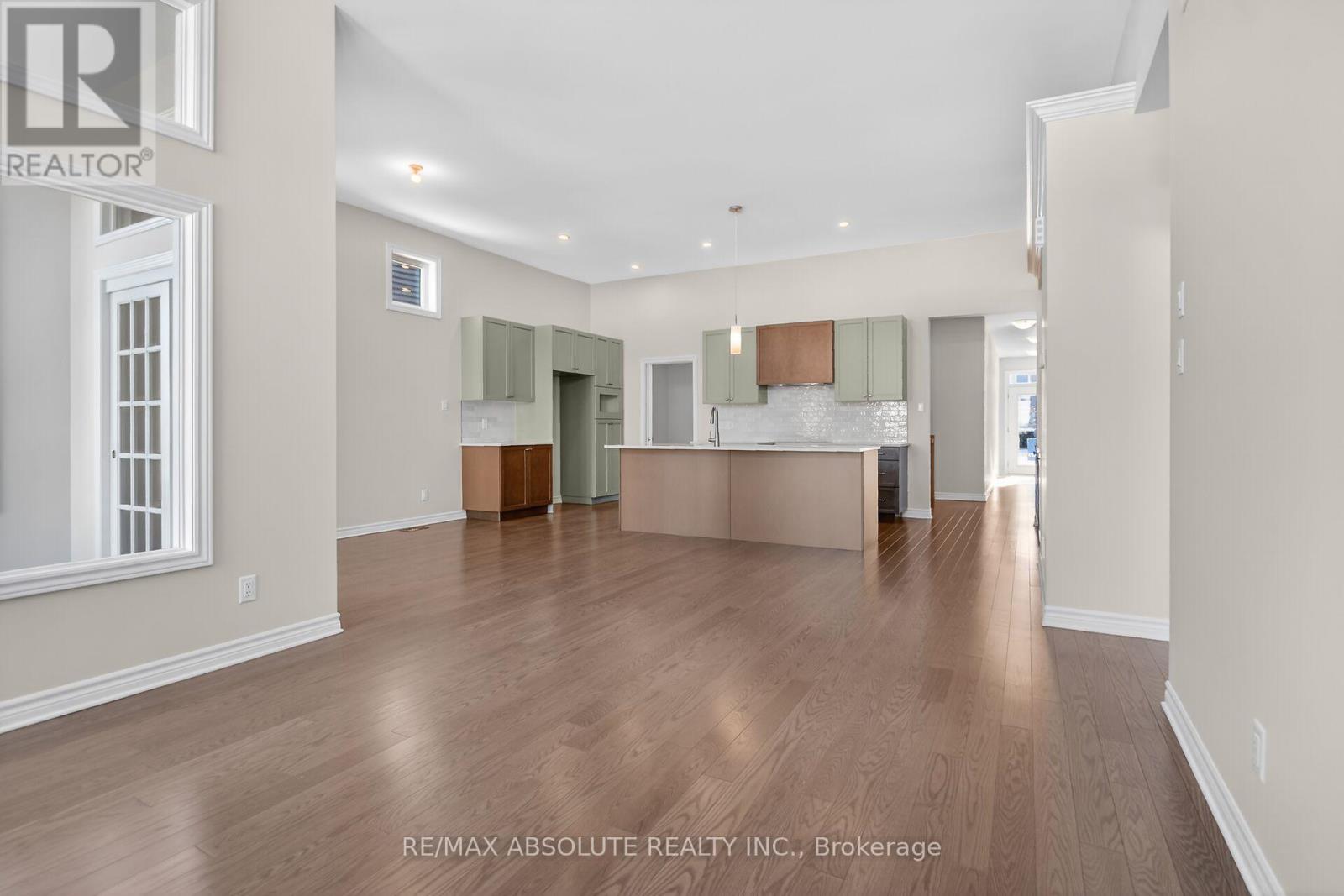 185 SEABERT DRIVE - 12