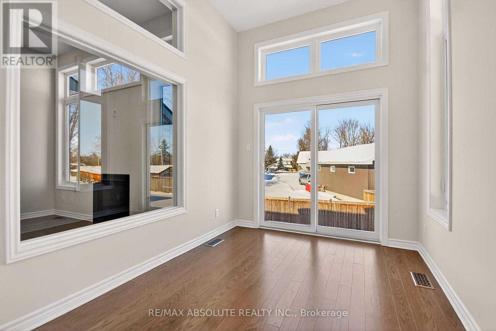 185 SEABERT DRIVE - 7