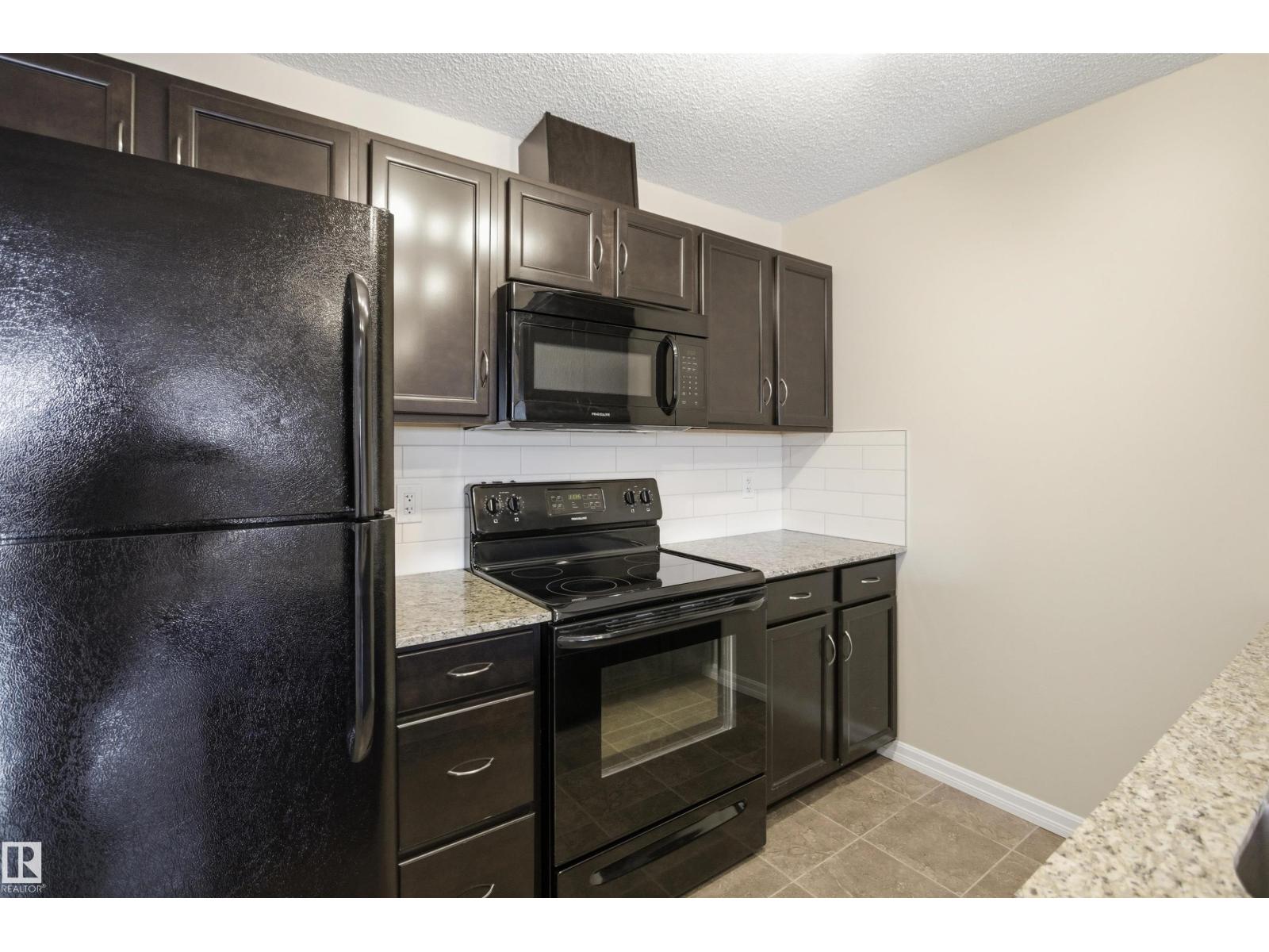 #318 273 CHARLOTTE WY - 6