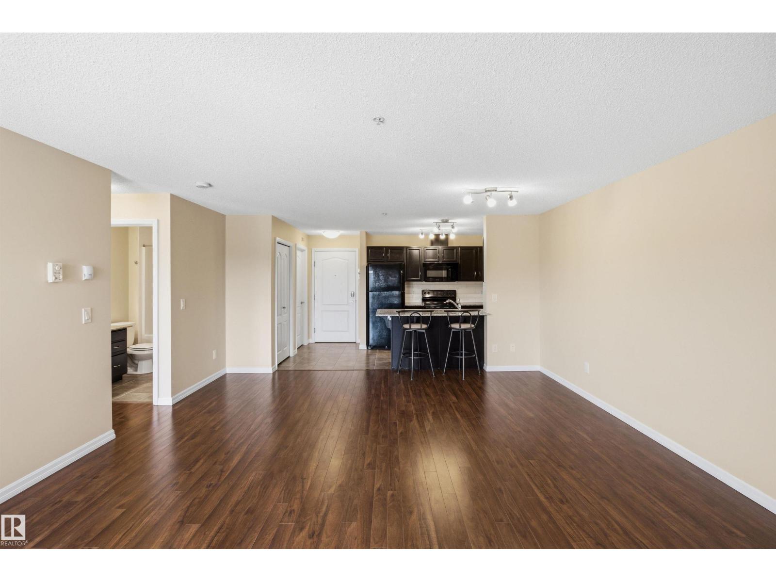 #318 273 CHARLOTTE WY - 12