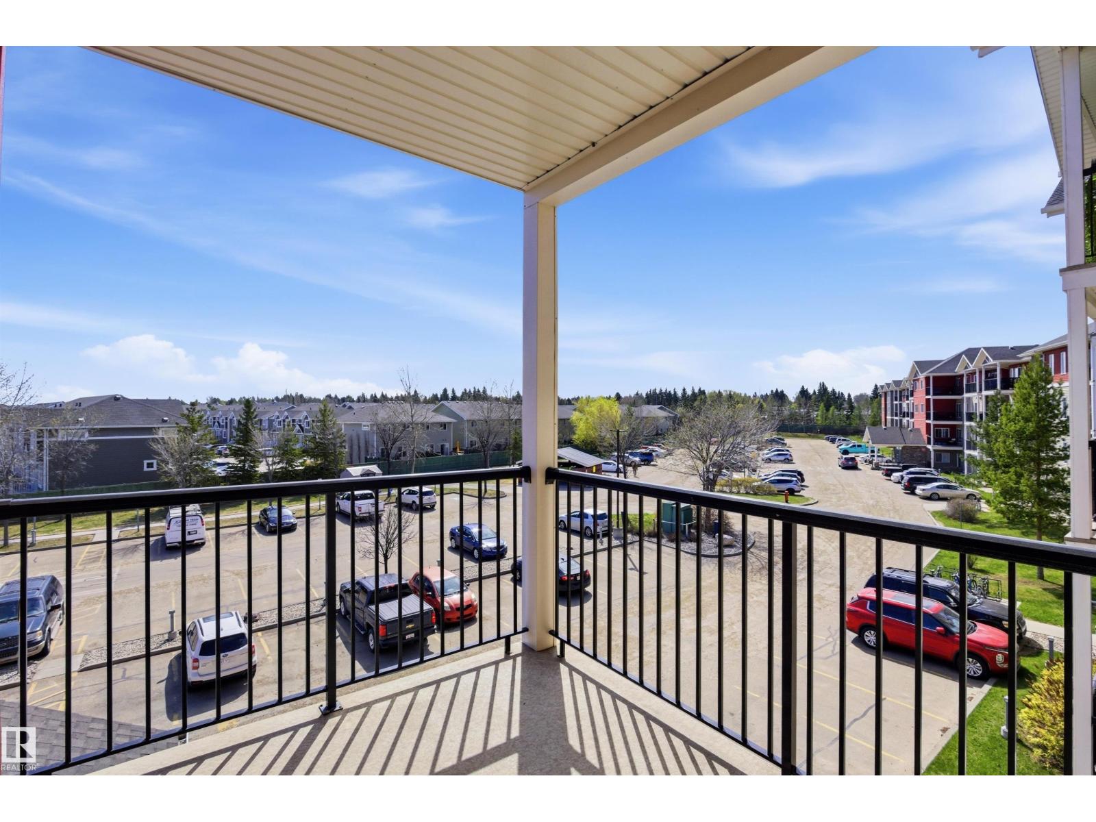 #318 273 CHARLOTTE WY - 26