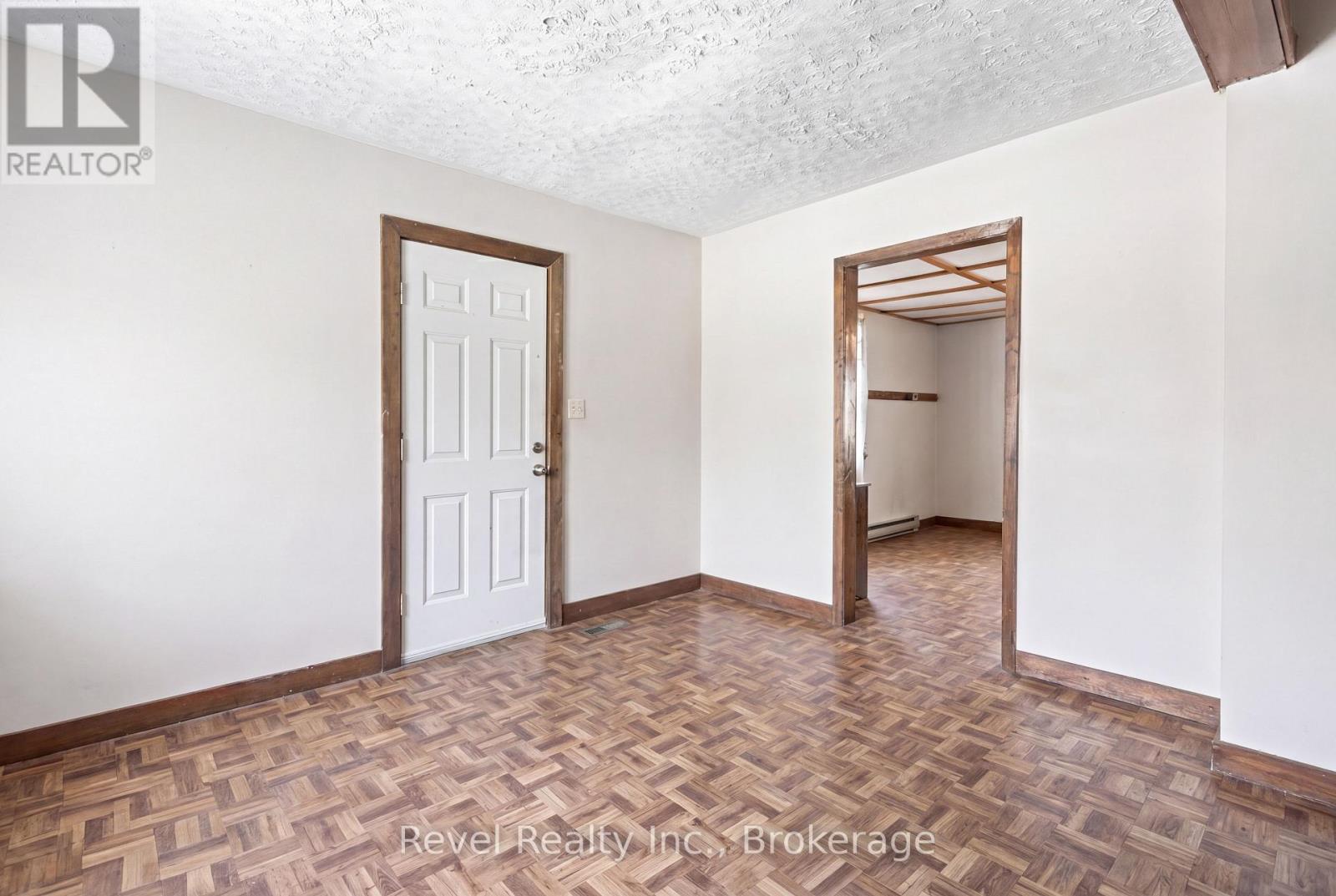 4900 MONCK ROAD - 13