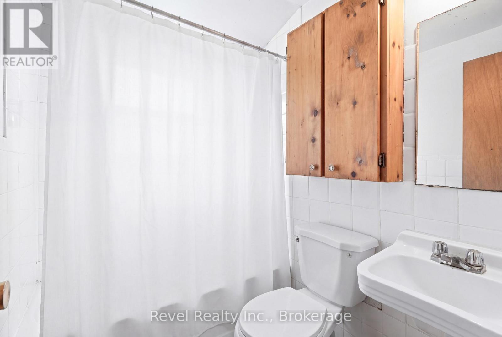 4900 MONCK ROAD - 25