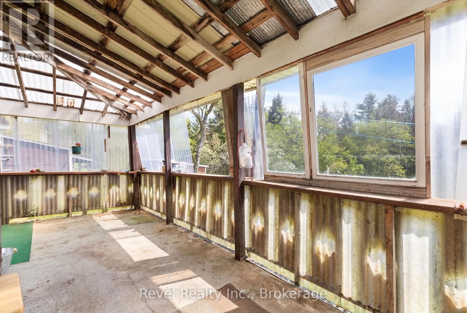 4900 MONCK ROAD - 28
