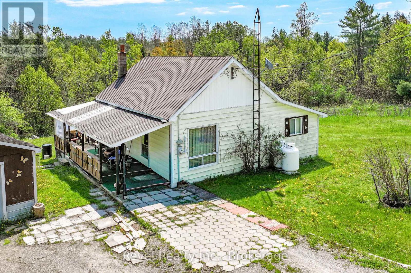 4900 MONCK ROAD - 3